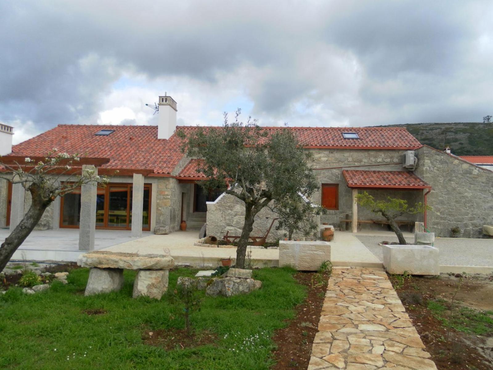 Retiro Da Avo Lidia - Turismo Rural Mendiga Экстерьер фото